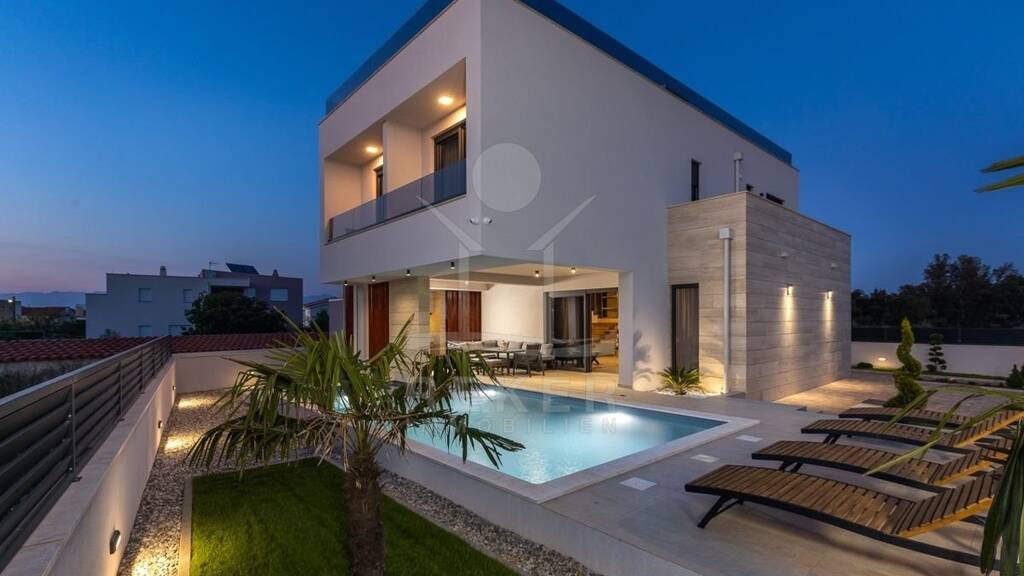 Villa zum Kauf 890.000 € 5 Zimmer 386 m² 466 m² Grundstück Nin 23232