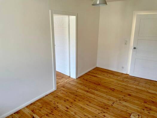 Wohnung zur Miete 870 € 2,5 Zimmer 80,5 m² Geschoss 3/4 frei ab sofort Glockenhofstraße 34 Glockenhof Nürnberg 90478