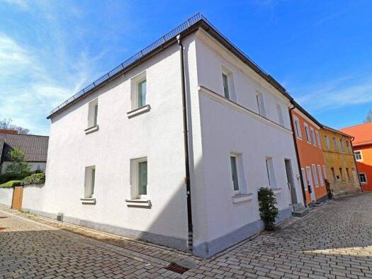 Stadthaus zum Kauf 178.000 € 5 Zimmer 140 m² 294 m² Grundstück frei ab sofort Grafenwöhr 92655