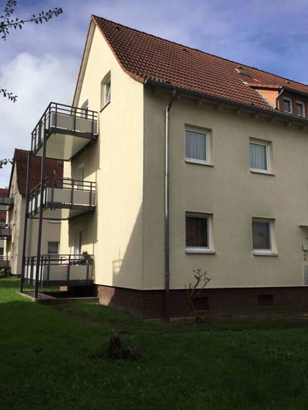 Wohnung zur Miete 355 € 3 Zimmer 37,3 m² Dachgeschoss frei ab 13.06.2025 Bertholdstr. 2 Petersberg Petersberg 36100
