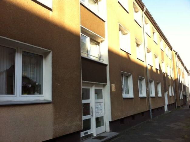 Wohnung zur Miete 393 € 3,5 Zimmer 57,7 m² 1. Geschoss frei ab 01.10.2026 Dresdener Straße 19 Schalke Gelsenkirchen 45881
