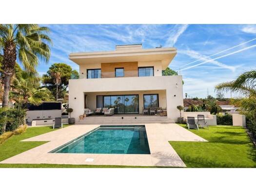 Villa zur Miete 8.000 € 5 Zimmer 360 m² 655 m² Grundstück Marbella 15186