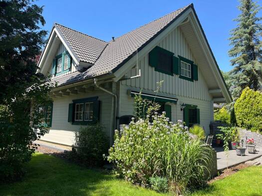 Einfamilienhaus zum Kauf 349.000 € 5 Zimmer 122,5 m² 782 m² Grundstück frei ab 01.02.2026 Maust Teichland 03185