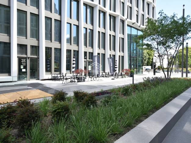 Bürofläche zur Miete 24 € 2.952 m² Bürofläche teilbar ab 369 m² Zentrum Bonn 53113