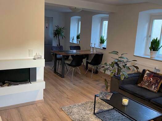 Wohnung zur Miete 1.150 € 2 Zimmer 70 m² 1. Geschoss frei ab 01.11.2026 Versbach Würzburg 97078