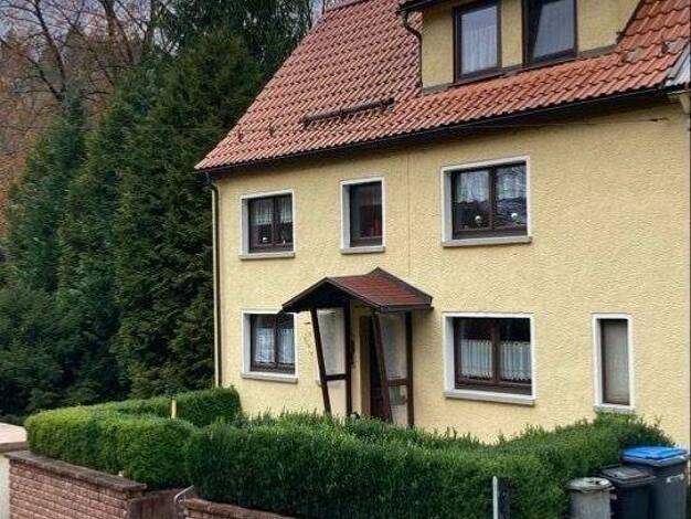 Einfamilienhaus zum Kauf 89.000 € 7 Zimmer 120 m² 1.686 m² Grundstück Kleinschmalkalden Floh-Seligenthal 98593