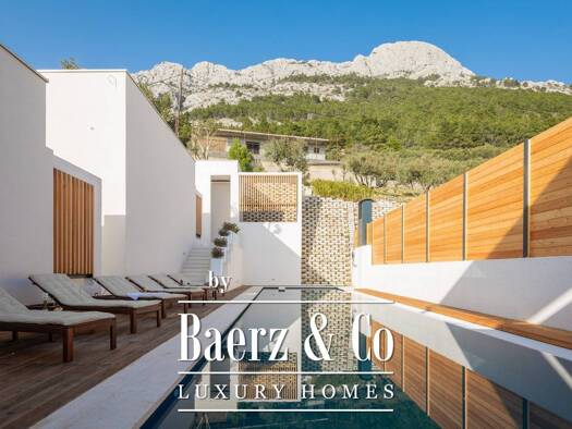 Villa zum Kauf 1.800.000 € 3 Zimmer 297 m² 593 m² Grundstück omis