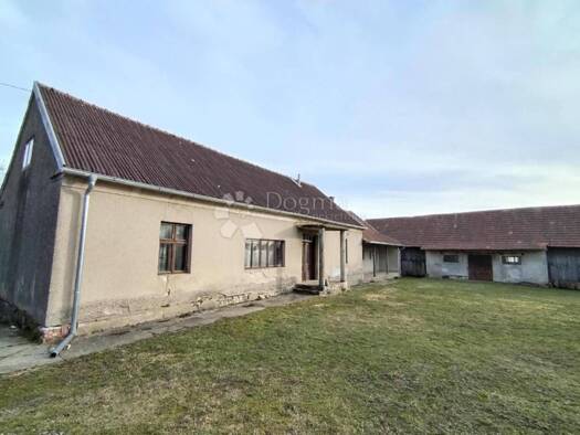 Einfamilienhaus zum Kauf 46.000 € 5 Zimmer 195 m² Gornji Vukšinac, Dubrava Dubrava 10342