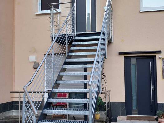 Wohnung zur Miete 800 € 2 Zimmer 64 m² Geschoss 1/2 frei ab 01.03.2026 Zwätzen Jena 07743