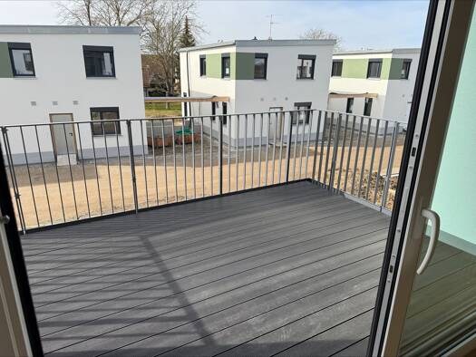 Terrassenwohnung zur Miete 1.075 € 2 Zimmer 75 m² Geschoss 1/2 frei ab 01.03.2026 Grafenrheinfeld 97506