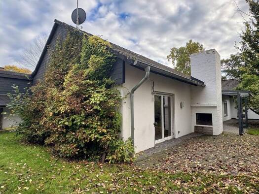 Doppelhaushälfte zum Kauf 320.000 € 4 Zimmer 175 m² 599 m² Grundstück Hänigsen Uetze 31311