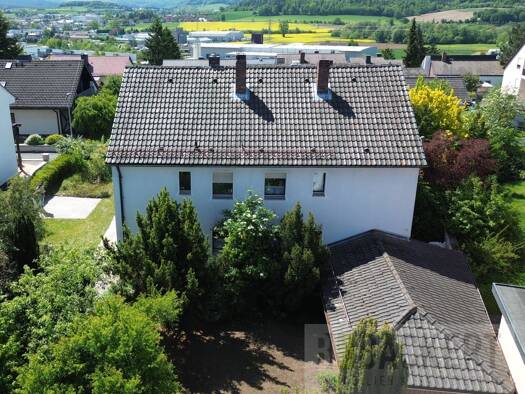 Mehrfamilienhaus zum Kauf 345.000 € 8 Zimmer 189,7 m² 947 m² Grundstück Burgkunstadt Burgkunstadt 96224