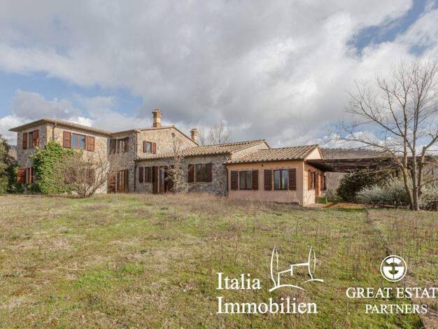 Bauernhaus zum Kauf 750.000 € 15 Zimmer 544 m² 134.100 m² Grundstück Ficulle 05016