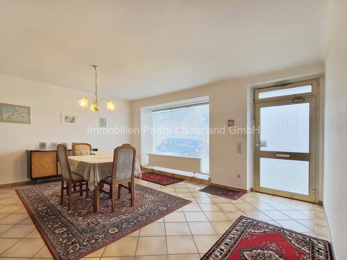 Immobilie in Weiskirchen - Einfamilienhaus plus Nebengebäude - Bild 4