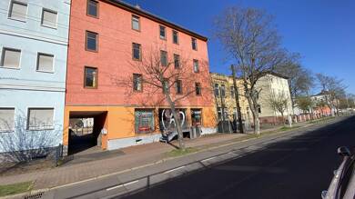 Wohn- und Geschäftshaus zum Kauf als Kapitalanlage geeignet 480.000 € 15 Zimmer 455 m² 334 m² Grundstück Eisenach Eisenach 99817