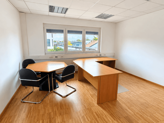 Bürofläche zur Miete provisionsfrei 380 € 1 Zimmer 46 m² Bürofläche Oberhausen Oberhausen-Rheinhausen 68794