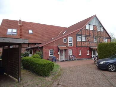 Wohnung zum Kauf 79.000 € 3 Zimmer 90 m² 2. Geschoss Stadthagen 31655