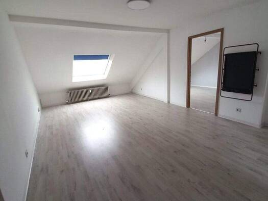Studio zur Miete 600 € 1 Zimmer 65 m² St Johann Saarbrücken 66111