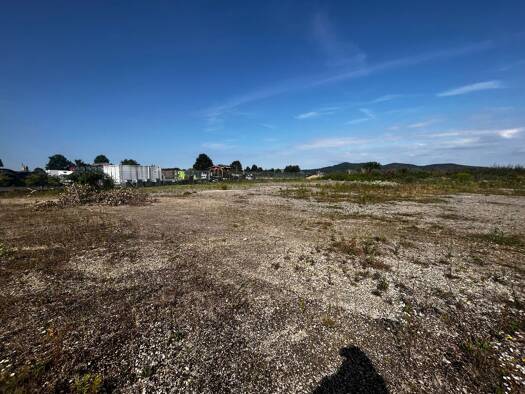 Gewerbegrundstück zum Kauf 350.000 € 4.931 m² Grundstück frei ab sofort Bad Staffelstein Bad Staffelstein 96231