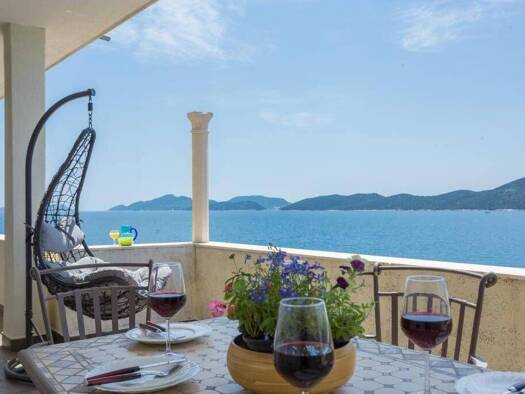 Villa zum Kauf 1.600.000 € 3 Zimmer 214 m² Slano 20232