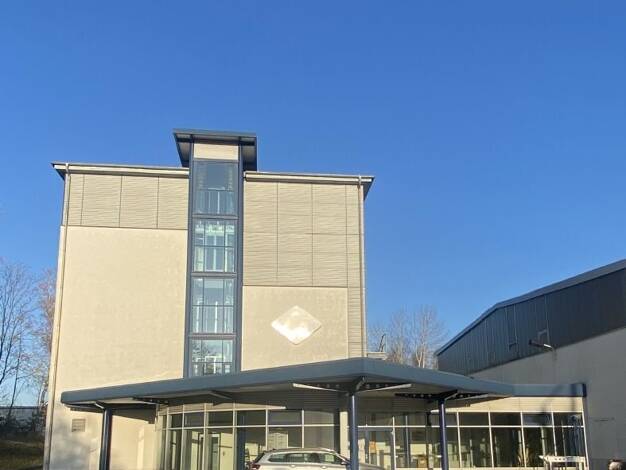 Bürofläche zur Miete provisionsfrei 5,95 € 194 m² Bürofläche Freiberg 09599