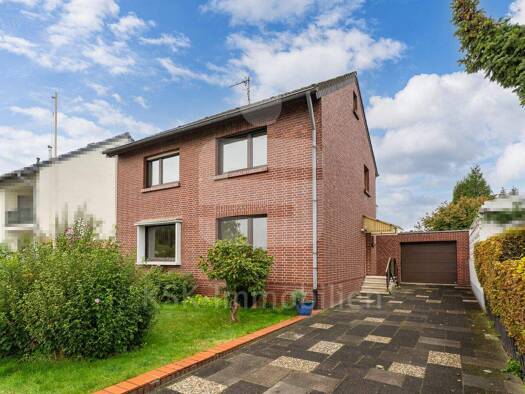 Einfamilienhaus zum Kauf 319.000 € 6 Zimmer 134 m² 667 m² Grundstück Niederembt Elsdorf 50189