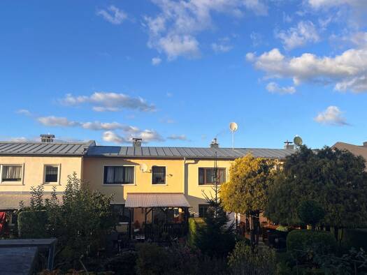 Reihenmittelhaus zum Kauf 140.000 € 5 Zimmer 100 m² 356 m² Grundstück frei ab sofort Kurort Berggießhübel Bad Gottleuba-Berggießhübel 01816