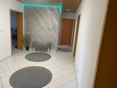 Wohnung zur Miete 935 € 4 Zimmer 100 m² Dachgeschoss, 8. Geschoss frei ab 01.07.2025 Frankenthal 131 Frankenthal (Pfalz) 67227