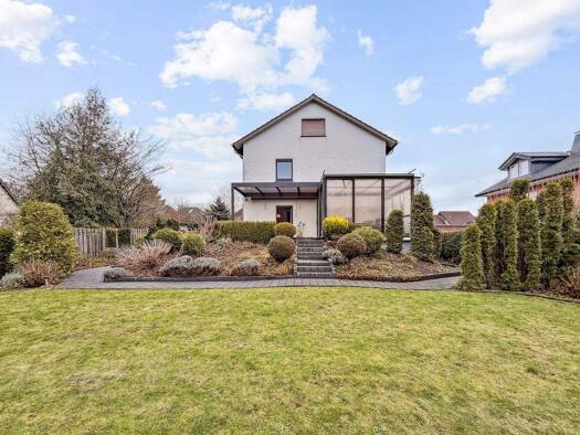 Haus zum Kauf 269.000 € 8 Zimmer 142 m² 751 m² Grundstück Hücker-Aschen Spenge 32139