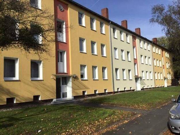 Wohnung zur Miete 642 € 4 Zimmer 62,3 m² 2. Geschoss frei ab 11.04.2026 An der Kurhessenhalle 35 Niederzwehren Kassel 34134