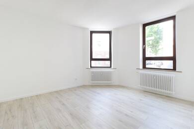 Wohnung zur Miete 368 € 2 Zimmer 49 m² EG frei ab 01.07.2025 Mathildenstr. 16 Marxloh Duisburg 47169