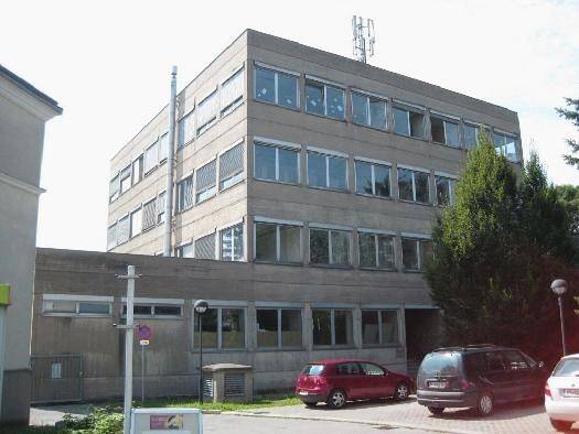 Bürofläche zur Miete 1.710 € 4 Zimmer 263 m² Bürofläche Bruck an der Leitha 2460