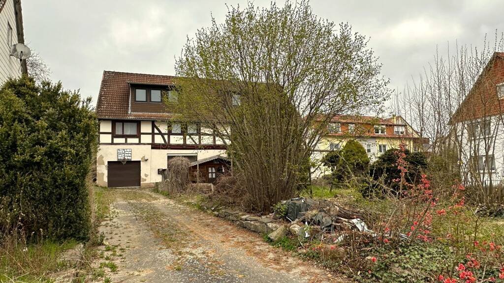 Bauernhaus zum Kauf 169.000 € 15 Zimmer 296 m² 2.379 m² Grundstück frei ab sofort Gladebeck Hardegsen 37181