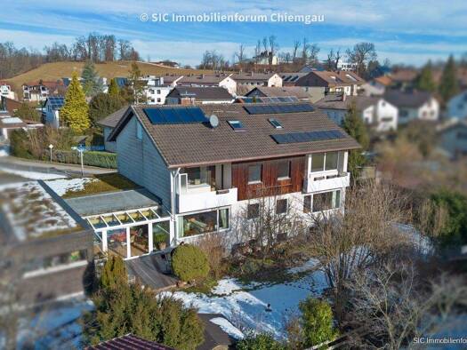 Mehrfamilienhaus zum Kauf 1.100.000 € 11 Zimmer 300 m² 709 m² Grundstück Wolkersdorf Traunstein 83278