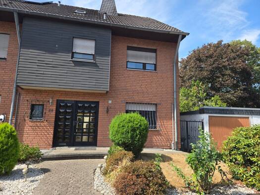 Reihenendhaus zur Miete 1.850 € 6 Zimmer 158 m² 410 m² Grundstück frei ab sofort Kerpen Kerpen 50171