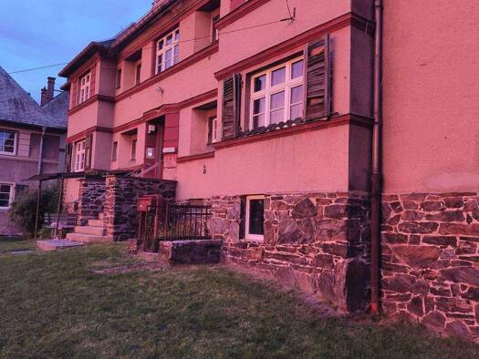 Wohnung zur Miete 276 € 4 Zimmer 71 m² Adorf Vogtlandkreis 08626