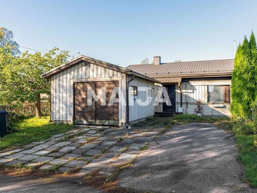 Doppelhaushälfte zur Miete 900 € 3 Zimmer 81 m² 934 m² Grundstück Pajamäentie 7 Mäntsälä 04600