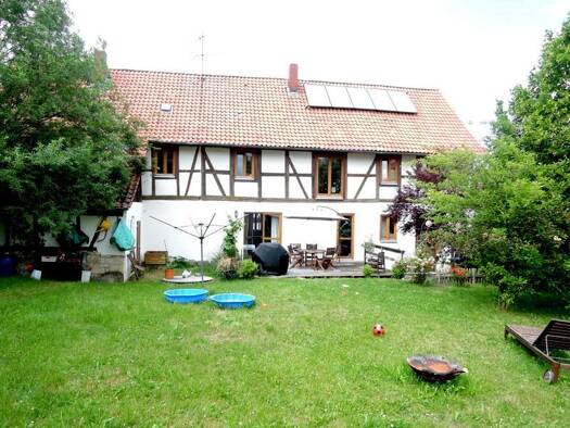 Doppelhaushälfte zur Miete 850 € 5 Zimmer 150 m² frei ab 01.10.2026 Echte Kalefeld 37583