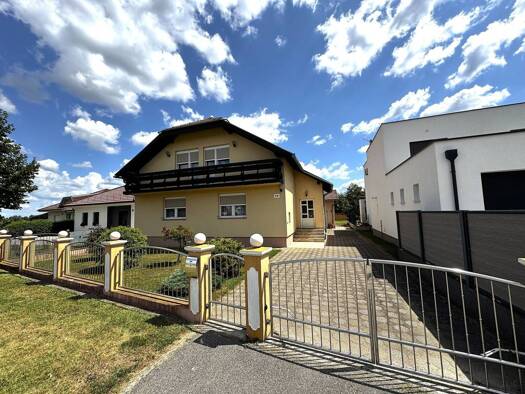 Einfamilienhaus zum Kauf 330.000 € 4 Zimmer 756 m² Koprivnica 48000