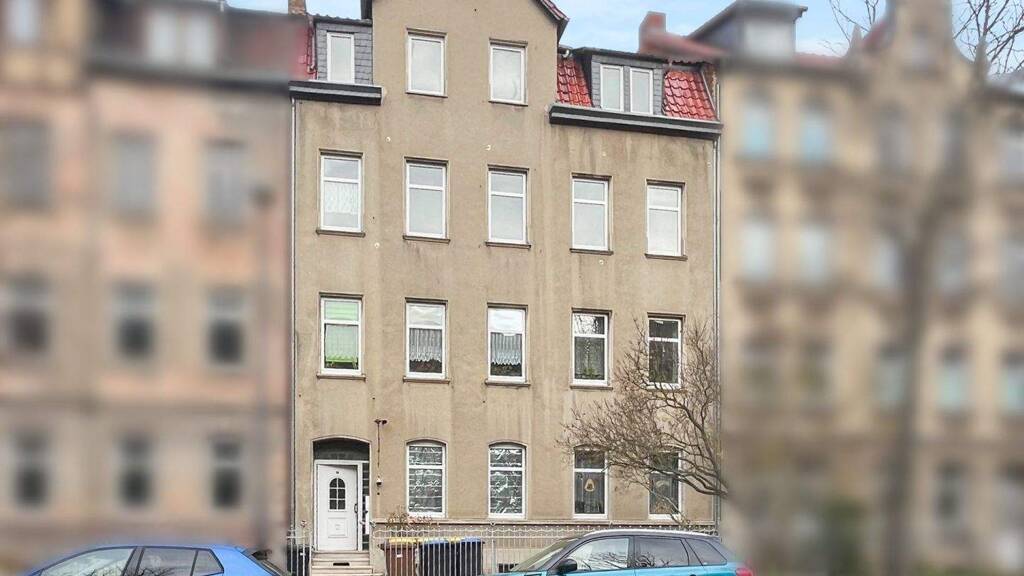 Mehrfamilienhaus zum Kauf 139.900 € 15 Zimmer 378 m² 484 m² Grundstück Naumburg 06618