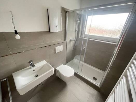 Wohnung zur Miete 823 € 3 Zimmer 83,4 m² 1. Geschoss Keplerstr. 4 Holsterhausen Essen 45147