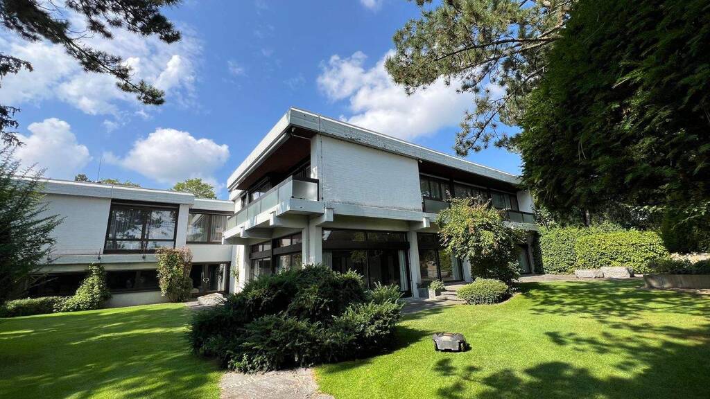 Villa zum Kauf 1.990.000 € 14 Zimmer 764 m² 4.605 m² Grundstück frei ab sofort Herrieden 91567
