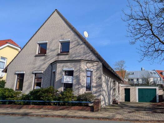 Einfamilienhaus zum Kauf 189.000 € 7 Zimmer 136 m² 636 m² Grundstück Zetel 26340