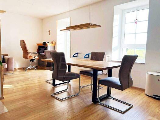 Wohnung zum Kauf 355.000 € 3,5 Zimmer 90 m² 1. Geschoss Ochsenhausen 88416