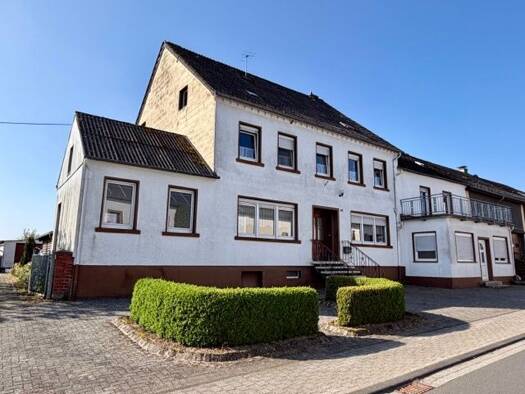 Mehrfamilienhaus zum Kauf 199.000 € 10 Zimmer 258 m² 1.266 m² Grundstück frei ab sofort Dahnen 54689