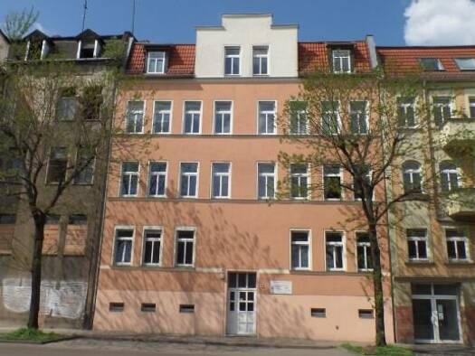Wohnung zur Miete 700 € 4 Zimmer 100 m² 2. Geschoss frei ab sofort Volkmannstraße 14 Innenstadt Halle (Saale) 06112