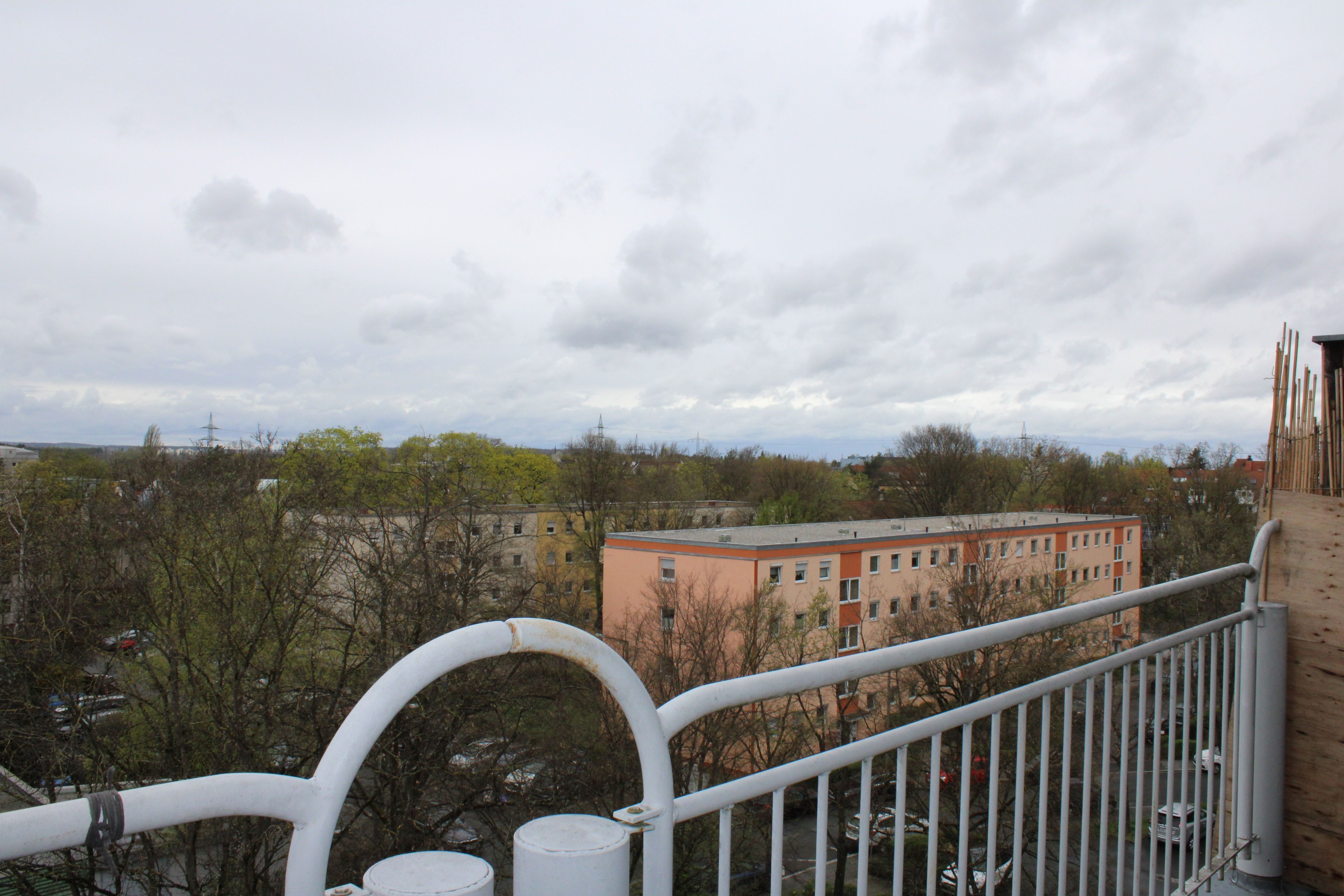 Penthouse zum Kauf 239.000 € 2 Zimmer 57,9 m²<br/>Wohnfläche 5.<br/>Geschoss Röthenbach West Nürnberg 90449