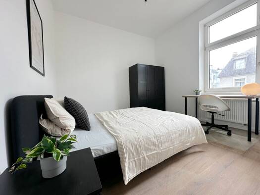 Studio zur Miete 600 € 1 Zimmer 32 m² 2. Geschoss frei ab sofort Scheidswaldstraße 19a Ostend Frankfurt am Main 60385