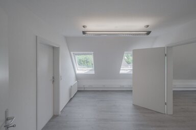 Wohnung zur Miete 900 € 4,5 Zimmer 140 m² Zizenhausen Stockach Zizenhausen 78333