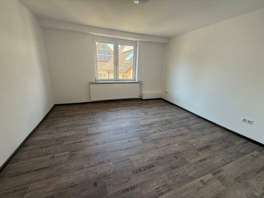 Wohnung zum Kauf 186.000 € 4 Zimmer 82 m² 2. Geschoss Nußdorf Landau in der Pfalz 76829